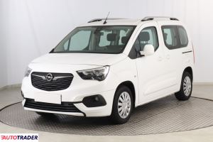 Opel Combo 2019 1.2 108 KM Opel Combo 2019 1.2 108 KM