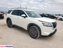 Nissan Pathfinder 2023 3