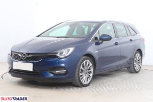 Opel Astra 2019 1.2 143 KM