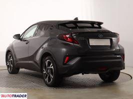 Toyota C-HR 2023 1.8 120 KM
