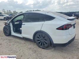 Tesla Model X 2022