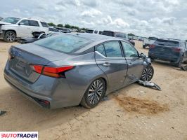 Nissan Altima 2025 2
