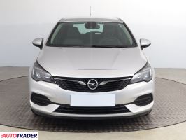 Opel Astra 2019 1.2 143 KM