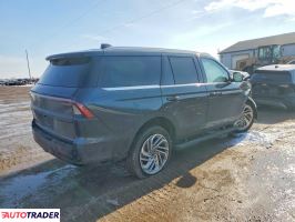 Lincoln Navigator 2025 3