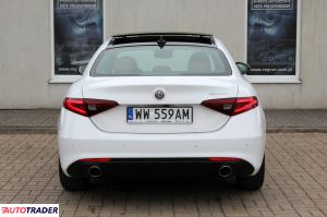 Alfa Romeo Giulia 2021 2.0 280 KM Alfa Romeo Giulia 2021 2.0 280 KM