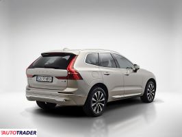 Volvo XC60 2023 2.0 235 KM