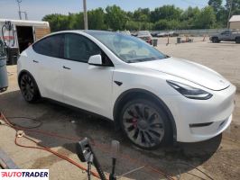 Tesla Model Y 2022 Tesla Model Y 2022