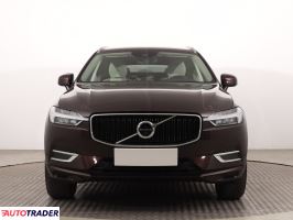 Volvo XC60 2019 2.0 194 KM