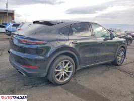 Porsche Cayenne 2022 3