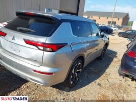 Mitsubishi Outlander 2024 2