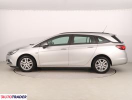 Opel Astra 2019 1.6 108 KM