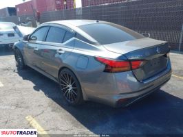 Nissan Altima 2022 2