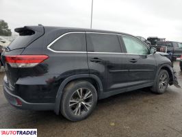 Toyota Highlander 2019 3