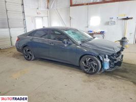 Hyundai Elantra 2025 2