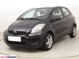 Toyota Yaris 2010 1.3 97 KM