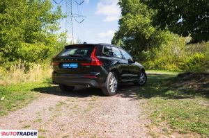 Volvo XC60 2017 2.0 246 KM