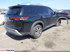 Nissan Pathfinder 2024 3