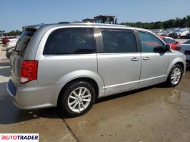 Dodge Grand Caravan 2019 3