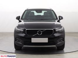 Volvo XC40 2019 2.0 147 KM