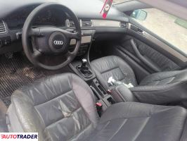 Audi A6 1997 2.4 164 KM