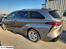 Toyota Sienna 2026 2