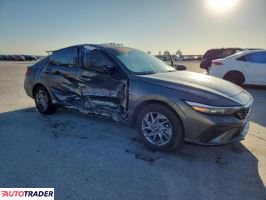 Hyundai Elantra 2025 1