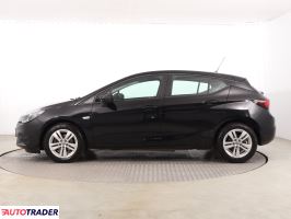 Opel Astra 2020 1.2 108 KM