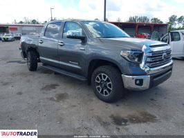 Toyota Tundra 2021 5