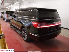 Lincoln Navigator 2021 3