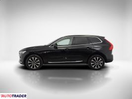 Volvo XC60 2023 2.0 197 KM