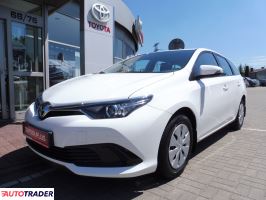 Toyota Auris 2018 1.6 132 KM Toyota Auris 2018 1.6 132 KM