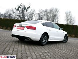 Audi A5 2009 3.2 265 KM