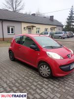 Peugeot 107 2008 1.0 68 KM