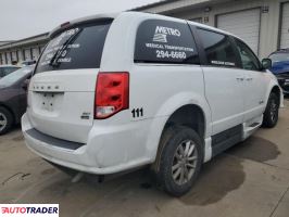 Dodge Grand Caravan 2019 3