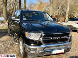 Dodge Ram 2019 5.7 390 KM
