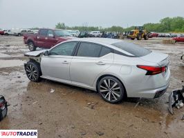 Nissan Altima 2021 2