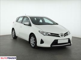 Toyota Auris 2014 1.4 88 KM Toyota Auris 2014 1.4 88 KM