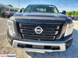 Nissan Titan 2020 5