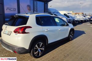 Peugeot 2008 2017 1.2 110 KM