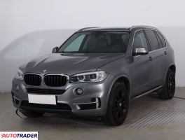 BMW X5 2013 3.0 254 KM