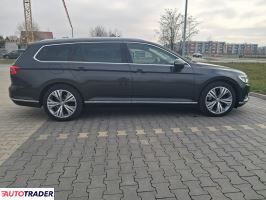 Volkswagen Passat 2019 2.0 150 KM