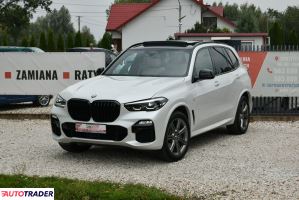 BMW X5 2019 3.0 340 KM