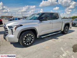 Toyota Tundra - zobacz ofertę