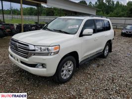 Toyota Land Cruiser 2019 5