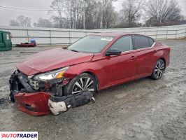 Nissan Altima - zobacz ofertę