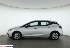 Opel Astra 2020 1.2 128 KM