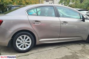 Toyota Avensis 2018 1.6 134 KM