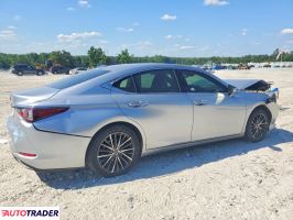 Lexus ES 2022 3