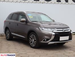 Mitsubishi Outlander 2016 2.0 147 KM Mitsubishi Outlander 2016 2.0 147 KM