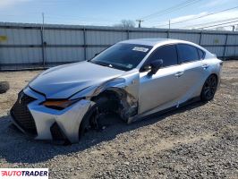 Lexus IS 2025 3